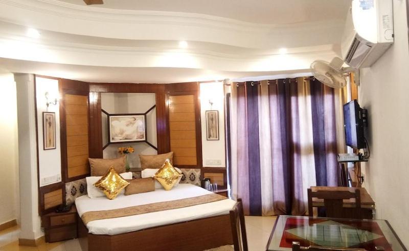 Hotel Banjara Бопал Екстериор снимка